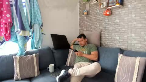 Snapshot of philipe_inzagui chatting on 02.23.26 Philipe online show from 02.23.26