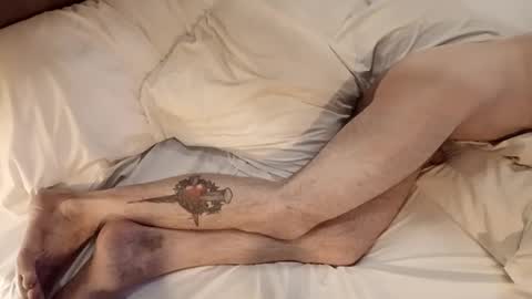 Online at weekends Friday to Sunday online show from 12.31.24