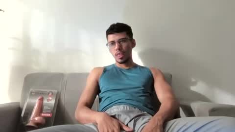 Milo online show from 08.03.26