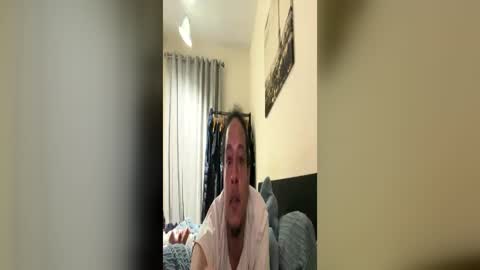 Snapshot of philspr198 chatting on 06.27.26 Everyday-Weird online show from 06.27.26