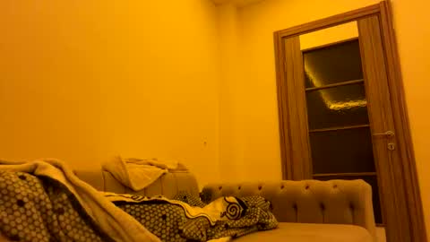 Snapshot of phuket1111 chatting on 11.18.25 phuket1111 online show from 11.18.25