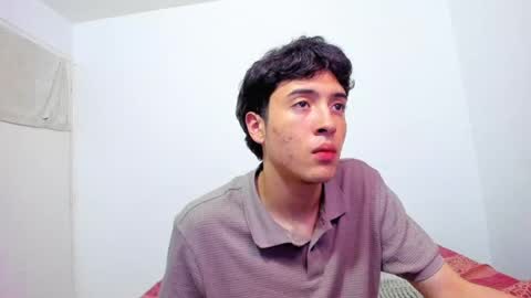 picaszomilos350 online show from 04.10.26