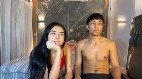 Snapshot of pichon_baby chatting on 09.19.25 pichon_baby online show from 09.19.25