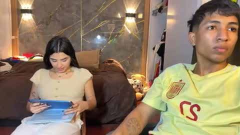 Snapshot of pichon_baby chatting on 10.22.25 pichon_baby online show from 10.22.25