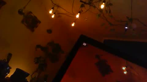 Snapshot of pielli chatting on 04.03.26 pielli online show from 04.03.26