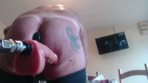Snapshot of piercedcock069 chatting on 05.19.26 piercedcock069 online show from 05.19.26