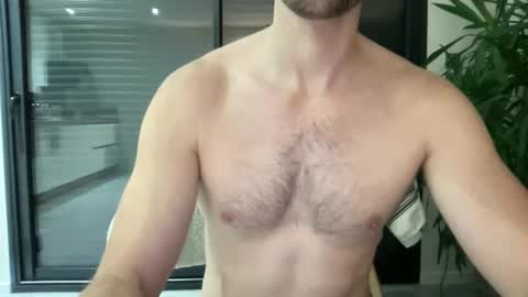 Snapshot of pierre81000 chatting on 01.19.26 pierre81000 online show from 01.19.26