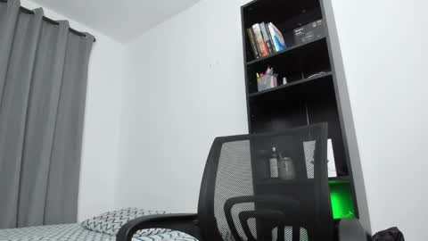 Pierre online show from 02.02.25