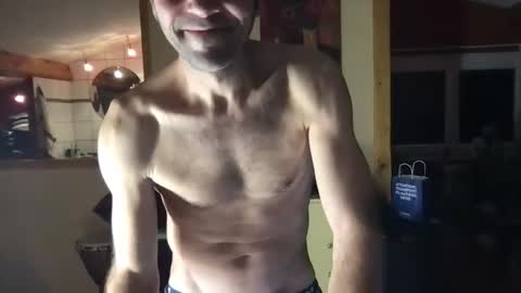 pierrohhh online show from 12.17.25