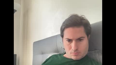 Snapshot of pierrot462900 chatting on 10.12.25 pierrot462900 online show from 10.12.25