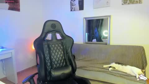 PiinkPandora online show from 10.17.25