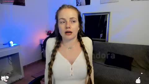 PiinkPandora online show from 04.15.26