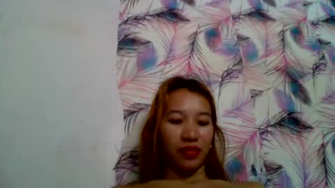 Snapshot of pinaybeauty_25 chatting on 02.24.25 im jane online show from 02.24.25