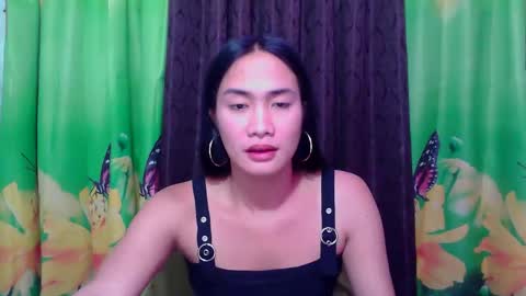 Snapshot of pinaycutie_jilian chatting on 09.23.25 jilian  online show from 09.23.25