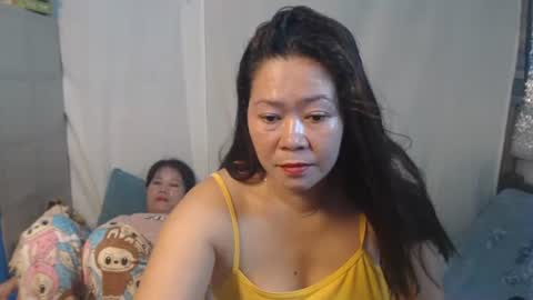 pinayhotmama08 online show from 06.15.26