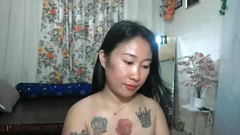 Snapshot of pinayhotty_yumie chatting on 07.11.26 yumie online show from 07.11.26