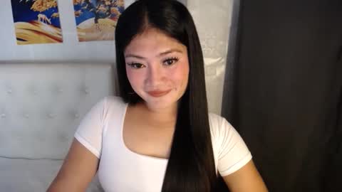 Snapshot of pinaymelanie chatting on 05.23.26 pinaymelanie online show from 05.23.26