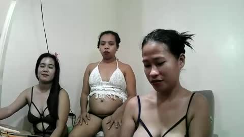 Snapshot of pinaysquirtpussy chatting on 06.26.26 pinaysquirtpussy online show from 06.26.26