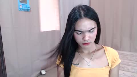 celistina Crwford online show from 02.18.25