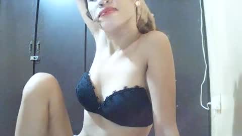 pinaysweet_couple online show from 07.22.26