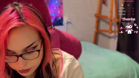 Snapshot of pineapple_dope chatting on 06.30.26 Nancy online show from 06.30.26