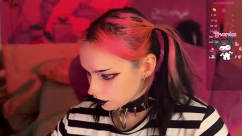 Snapshot of pineapple_dope chatting on 07.03.26 Nancy online show from 07.03.26