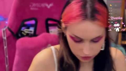 Snapshot of pineapple_dope chatting on 07.28.26 Nancy online show from 07.28.26