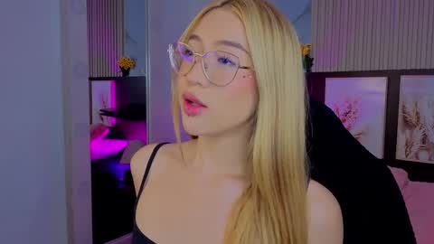 pink_as online show from 09.16.25