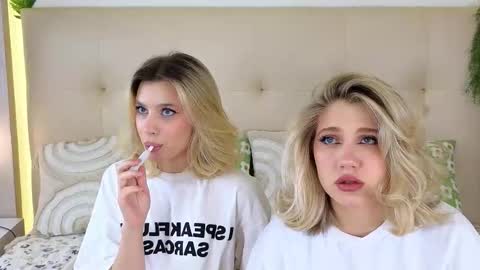 Adele online show from 11.20.25