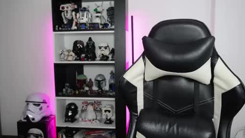 Snapshot of pinkcatlive chatting on 02.01.26 Emily online show from 02.01.26