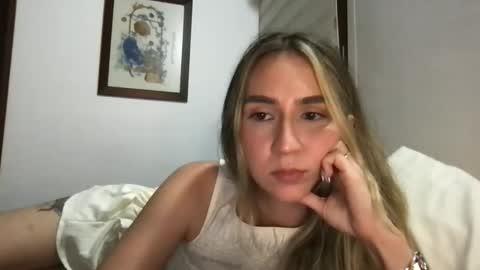 Snapshot of pinkilola chatting on 03.22.26 Pinkilola online show from 03.22.26