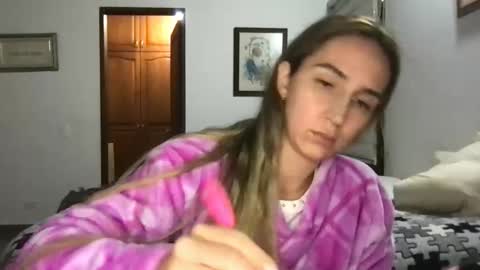 Pinkilola online show from 03.31.26