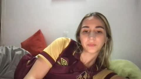 Pinkilola online show from 04.13.26