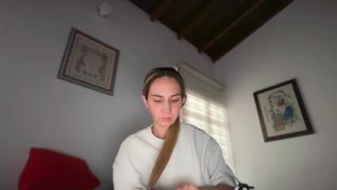 Pinkilola online show from 04.20.26