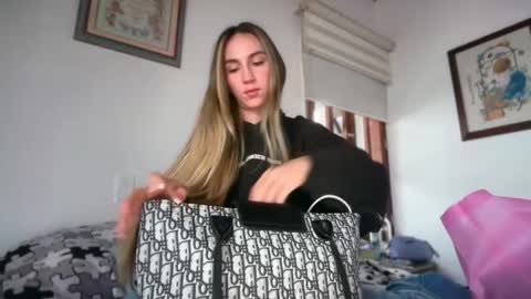 Pinkilola online show from 05.02.26