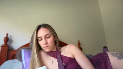 Pinkilola online show from 05.15.26