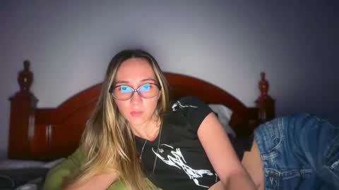 Pinkilola online show from 06.08.26