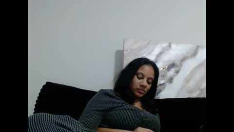 Snapshot of pinkmonae chatting on 12.22.24 pinksugar online show from 12.22.24