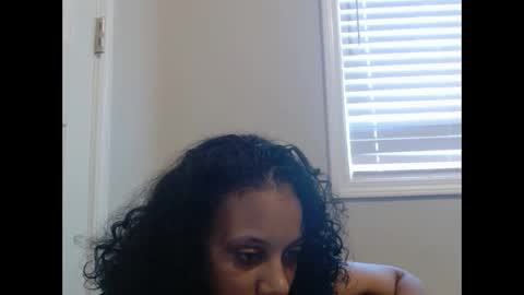 Snapshot of pinkmonae chatting on 12.29.24 pinksugar online show from 12.29.24