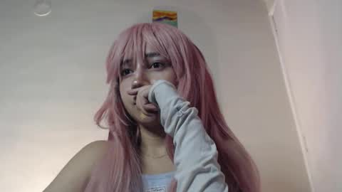 Snapshot of pinksakura1 chatting on 10.21.25 3 online show from 10.21.25