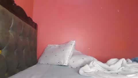 pinky_cockoo online show from 06.14.26