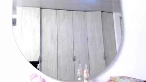 pinky_f00x online show from 07.22.26