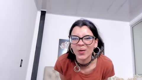 pinky_f00x online show from 07.23.26