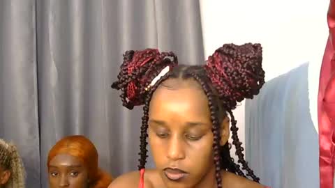 Snapshot of pinky_morningstar chatting on 07.23.26 Pinky online show from 07.23.26