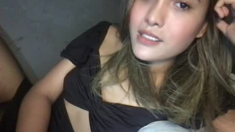 Snapshot of pinky_skylar chatting on 07.24.26 taylor-dont forget to follow and give thumps up online show from 07.24.26