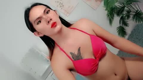 pinky_web03 online show from 10.20.25