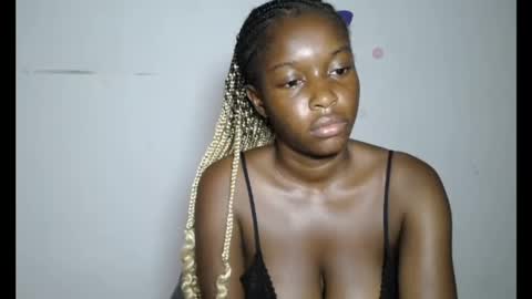 pinkykiki_247 online show from 01.12.26