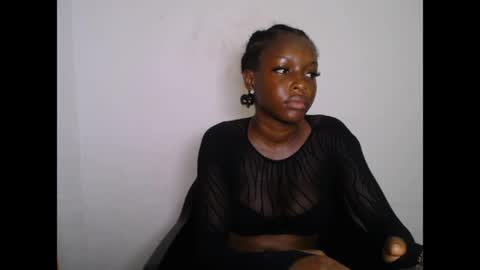 pinkykiki_247 online show from 04.26.26