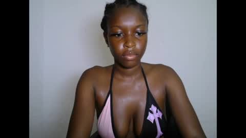 pinkykiki_247 online show from 04.28.26
