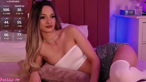 Snapshot of pinkyspark chatting on 02.06.26 Pinky online show from 02.06.26